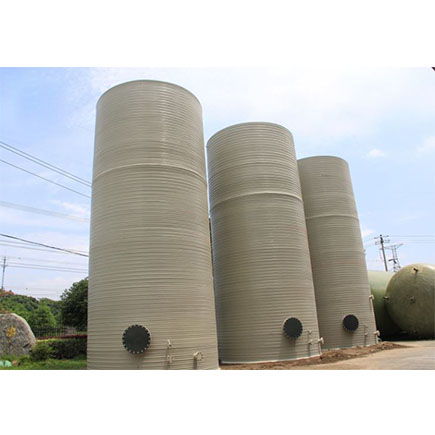 正規的臥式塑料 pph 儲罐公司竭誠服務