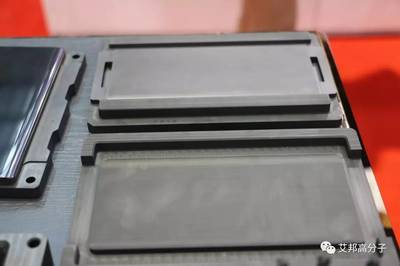 一塊玻璃基板是如何加工成手機蓋板-超聲波清機廠家-利興隆機電分享