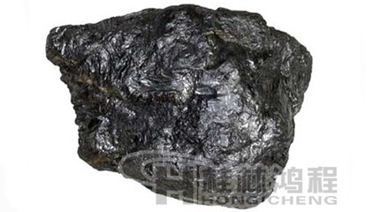 高純鱗片石墨磨粉生產線配置與價格解析